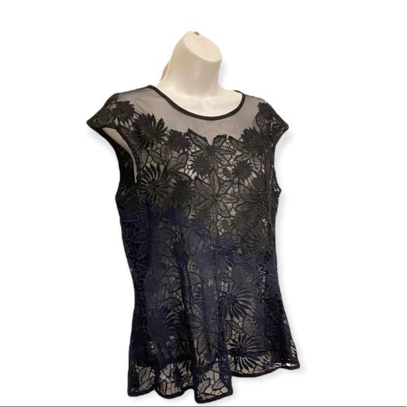 Anthropologie Deletta Garden Guise lace Floral Asymmetrical Blouse Medium - Picture 3 of 12
